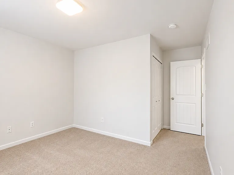 101 Wheatstone Ln — Photo 14