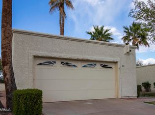 1904 E Sunburst Ln S, Tempe, AZ 85284