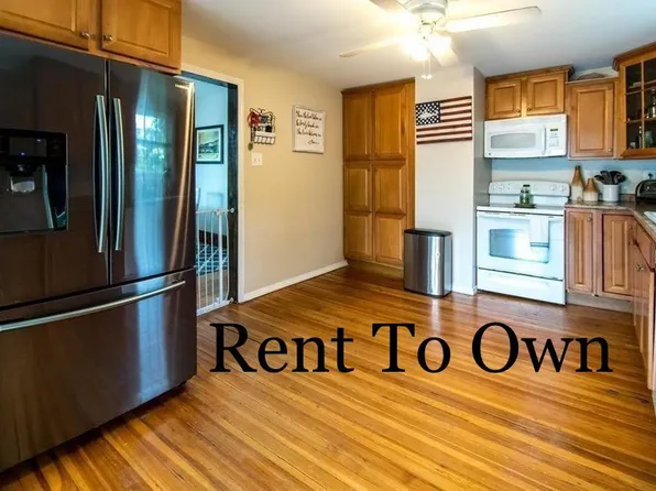 144 Lincoln Rd, Longmeadow, MA 01106