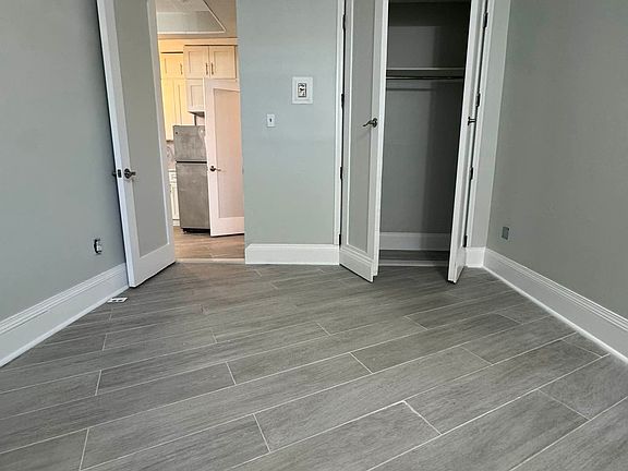 5th image of 2705 Astoria Blvd APT L4