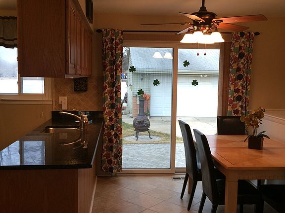5th image of 307 N Hawthorne St