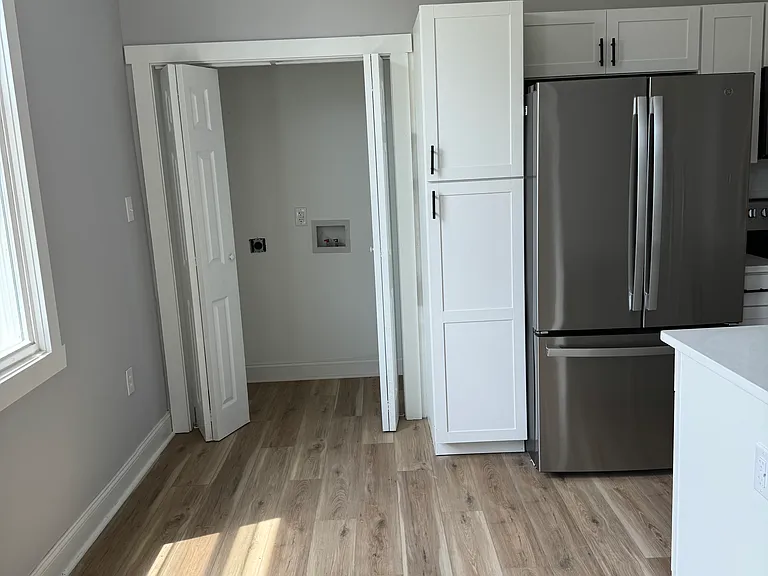 1323 Fillmore St — Photo 4