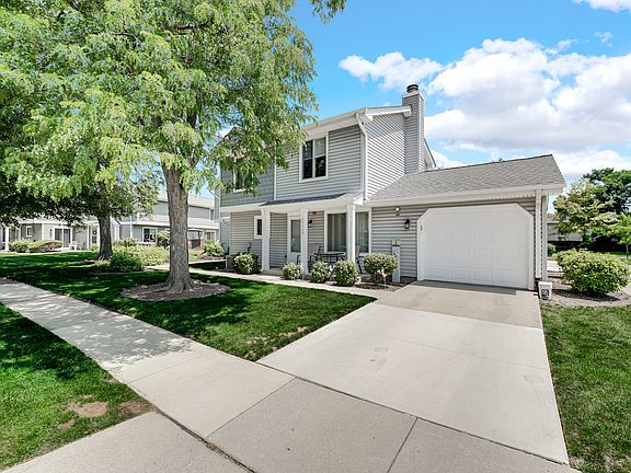 2nd image of 2442 Brunswick Cir #4-D