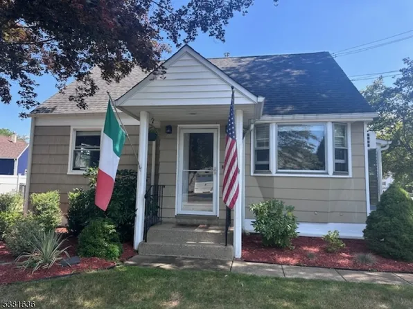 2 George St, Mine Hill, NJ 07803