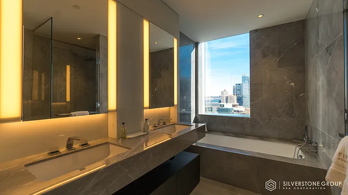 Rented by Silverstone Group USA Corp. | media 6
