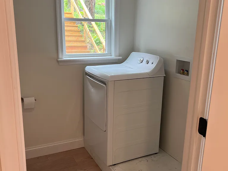 Washer and dryer included