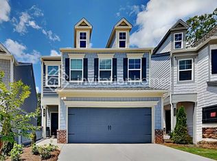 179 Webster Cir, Canton, GA 30115