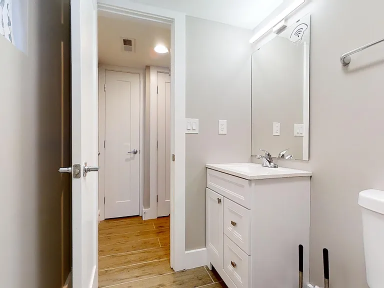 12 Hawaii Ave NE — Photo 11