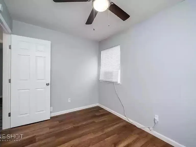 525 N Bowie Dr — Photo 18