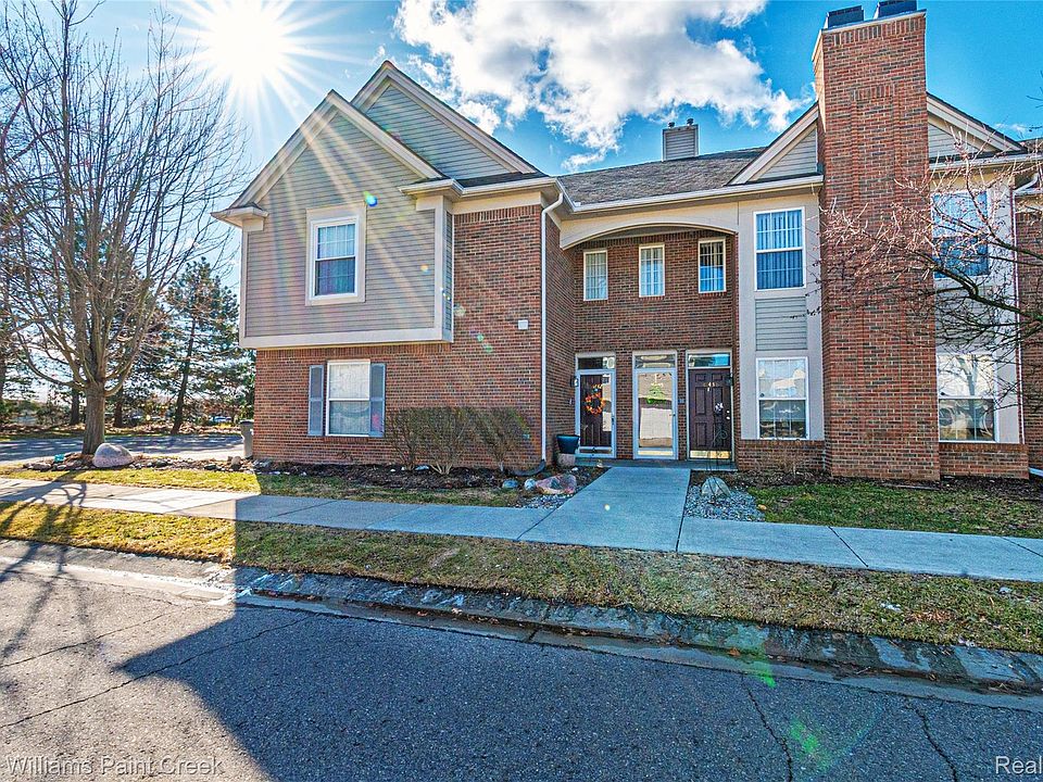 1st image of 16442 Claremont Dr S #126