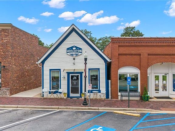 6th image of this home