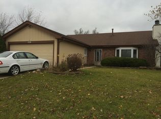 1310 Spinnaker Ln, Hanover Park, IL 60133