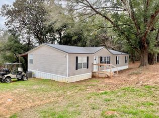8139 Judge Logue Rd, Newton, AL 36352