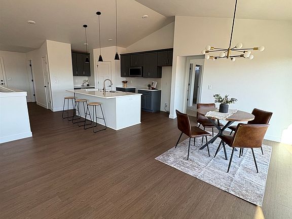 3rd image of W5609 Tonys Way