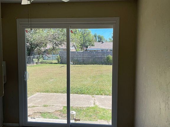 3rd image of 304 S Norman Ave