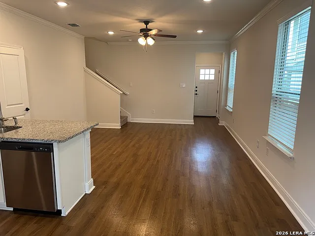 10312 Lynwood Crk #102 — Photo 4