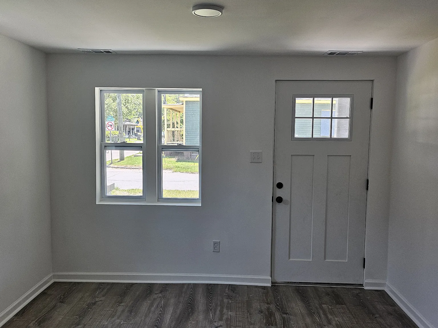 2 bed, 672 sqft, $1,700 — Photo 4