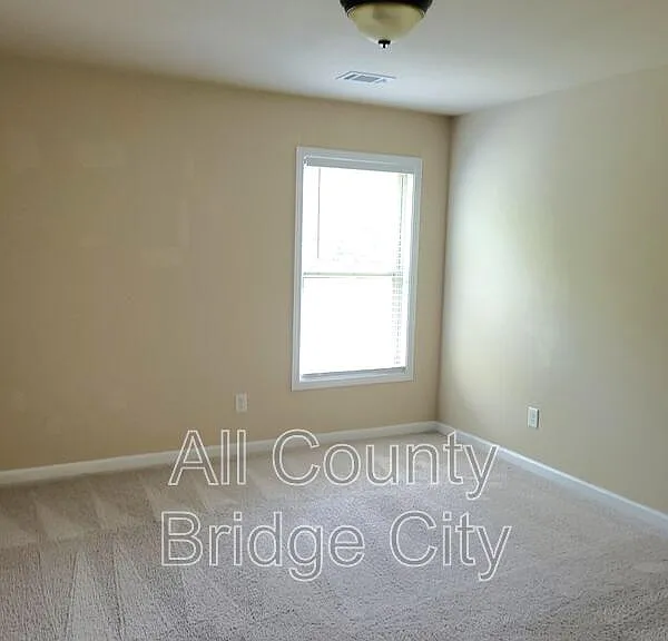 5 Calgary Ct — Photo 12