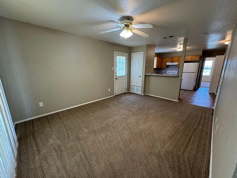 4303 Deek Dr — Photo 3