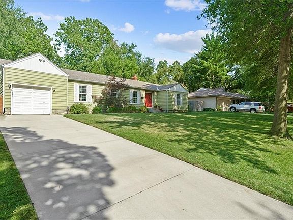 2nd image of 6325 Goodman Dr
