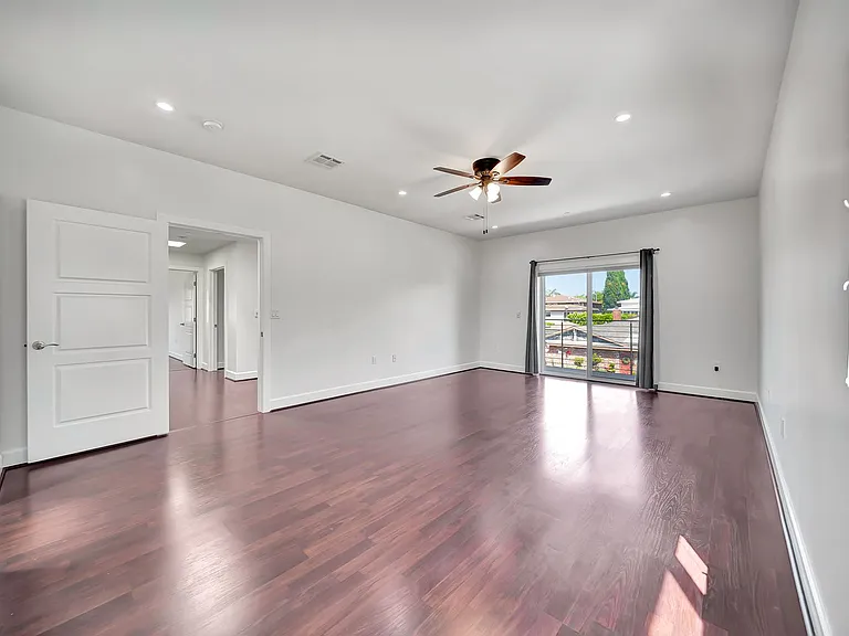 3533 Tuller Ave — Photo 31