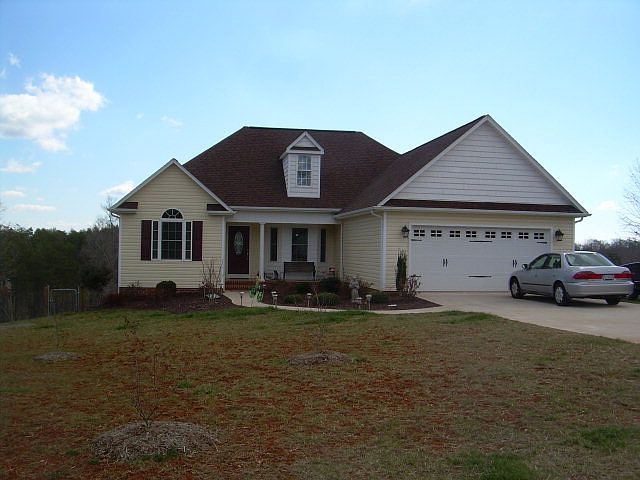1st image of 115 Sugar Lake Dr