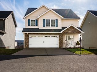 29 Sundance Dr, Morgantown, WV 26508