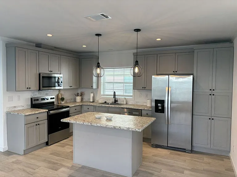 5646 Blue Harbor Dr #324 — Photo 4