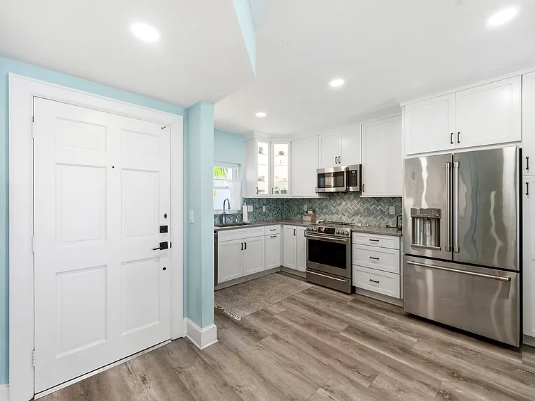 4950 Gulf Blvd #608 — Photo 4