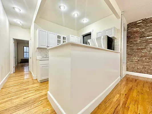 Rented by Doorway NYC, LLC | media 14