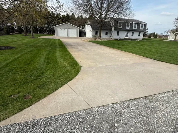 3459 44th St, Hamilton, MI 49419