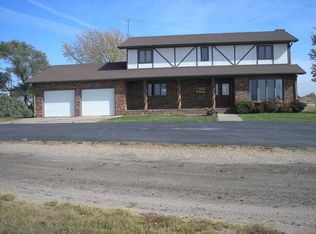 104 Clinic Dr, Overton, NE 68863