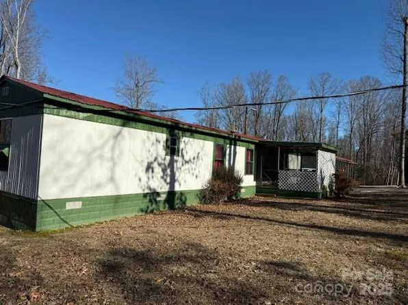 142 Oak Tree Dr #143-144, Mocksville, NC 27028