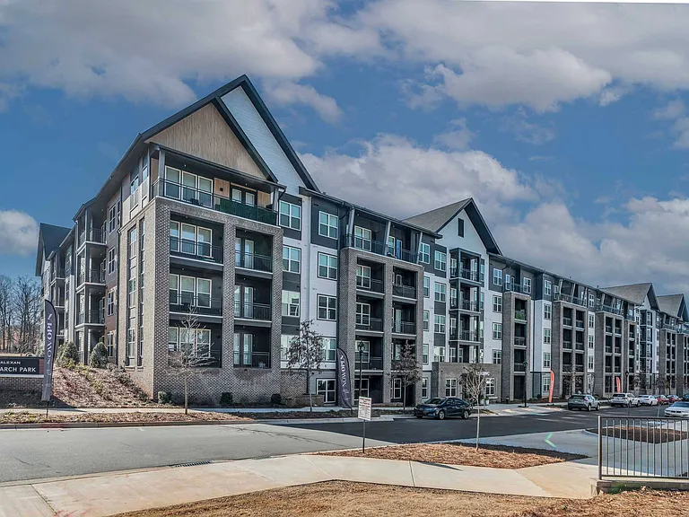 Alexan Research Park — Photo 12
