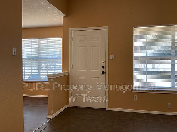 4th image of 1001A Christopher Ave