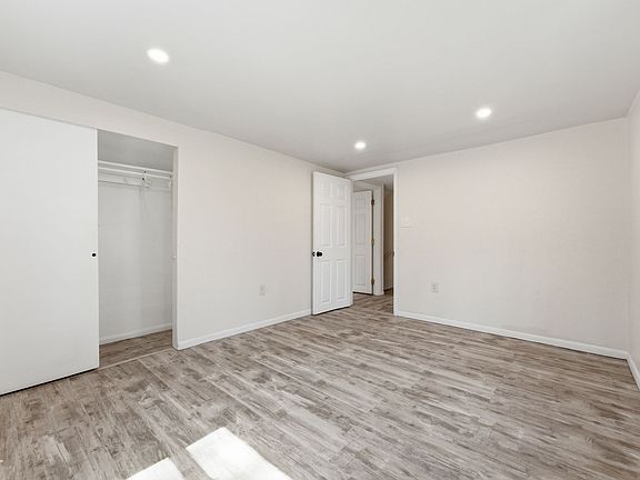 4th image of 418 Southbank Rd #1