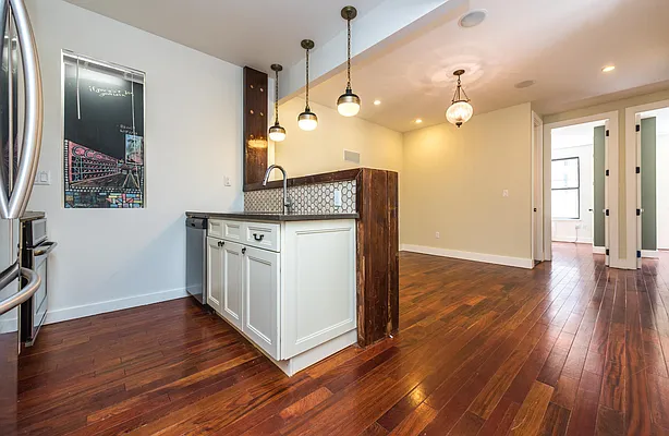 Rented by Nooklyn NYC LLC | media 34