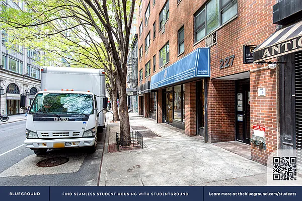 Rented by The Blueground | media 72