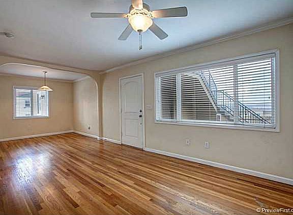 5th image of 3009 Columbia St