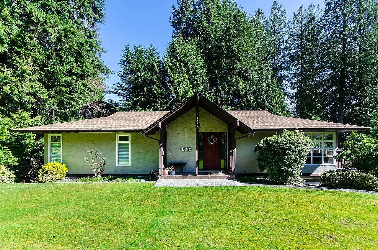 4540 Mountain Hwy photo 1