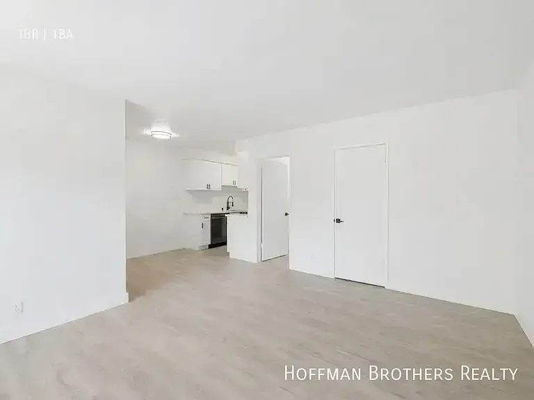 6828 Fulton Ave #5 — Photo 4