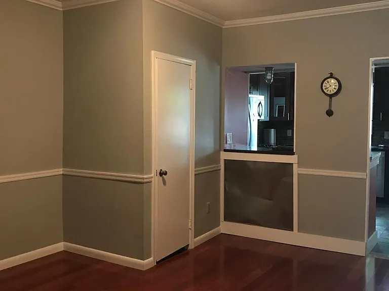 241 Gates St — Photo 5