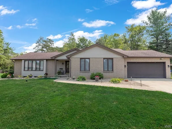 4627 McKinley Pkwy, Hamburg, NY 14075