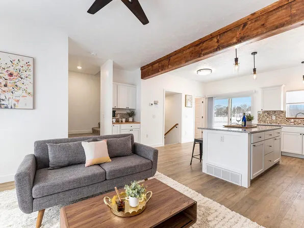 230 Thrive Blvd Unit 11, Traverse City, MI 49696
