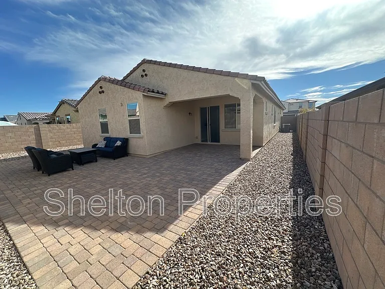 13180 W Cliffrose Rd — Photo 24