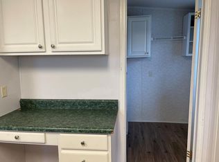 121 Frontage Rd, Chanute, KS 66720