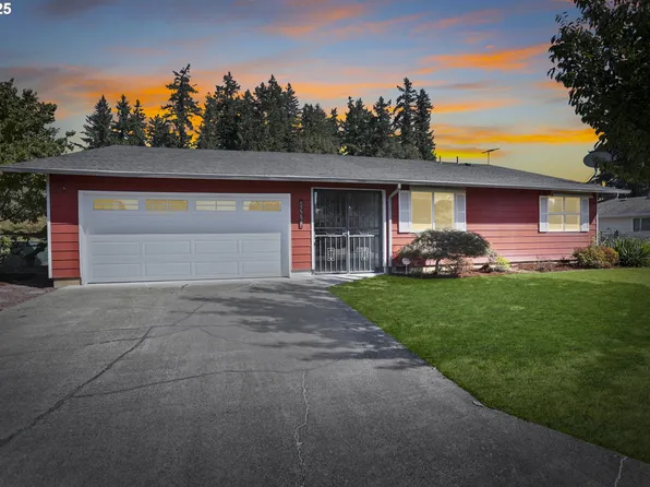 52298 SE Cypress Ct, Scappoose, OR 97056