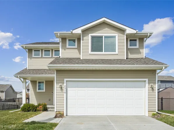 2310 Windcrest Dr, Granger, IA 50109