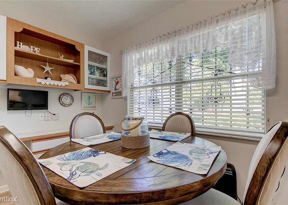 1st image of 104R Melody Blvd