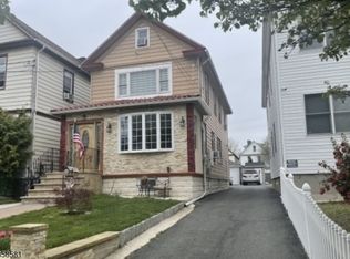 726 Van Buren Ave, Elizabeth, NJ 07201